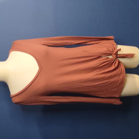 4/$20 Express One Eleven Long Sleeve V Neck Sz XS Petite - Picture 1 of 7